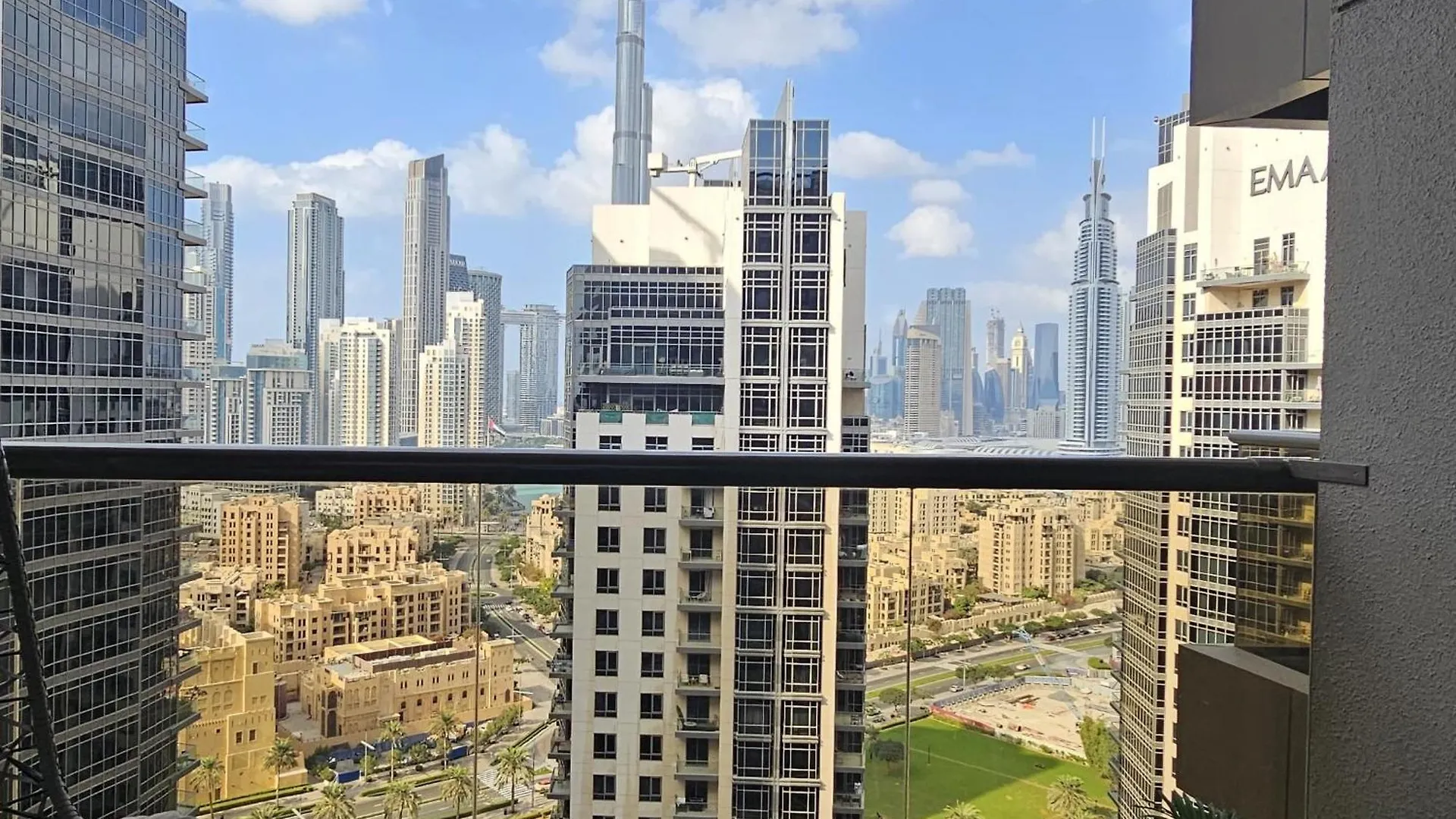 Exquisite Burj View Elite Residence Downtown Dubai
