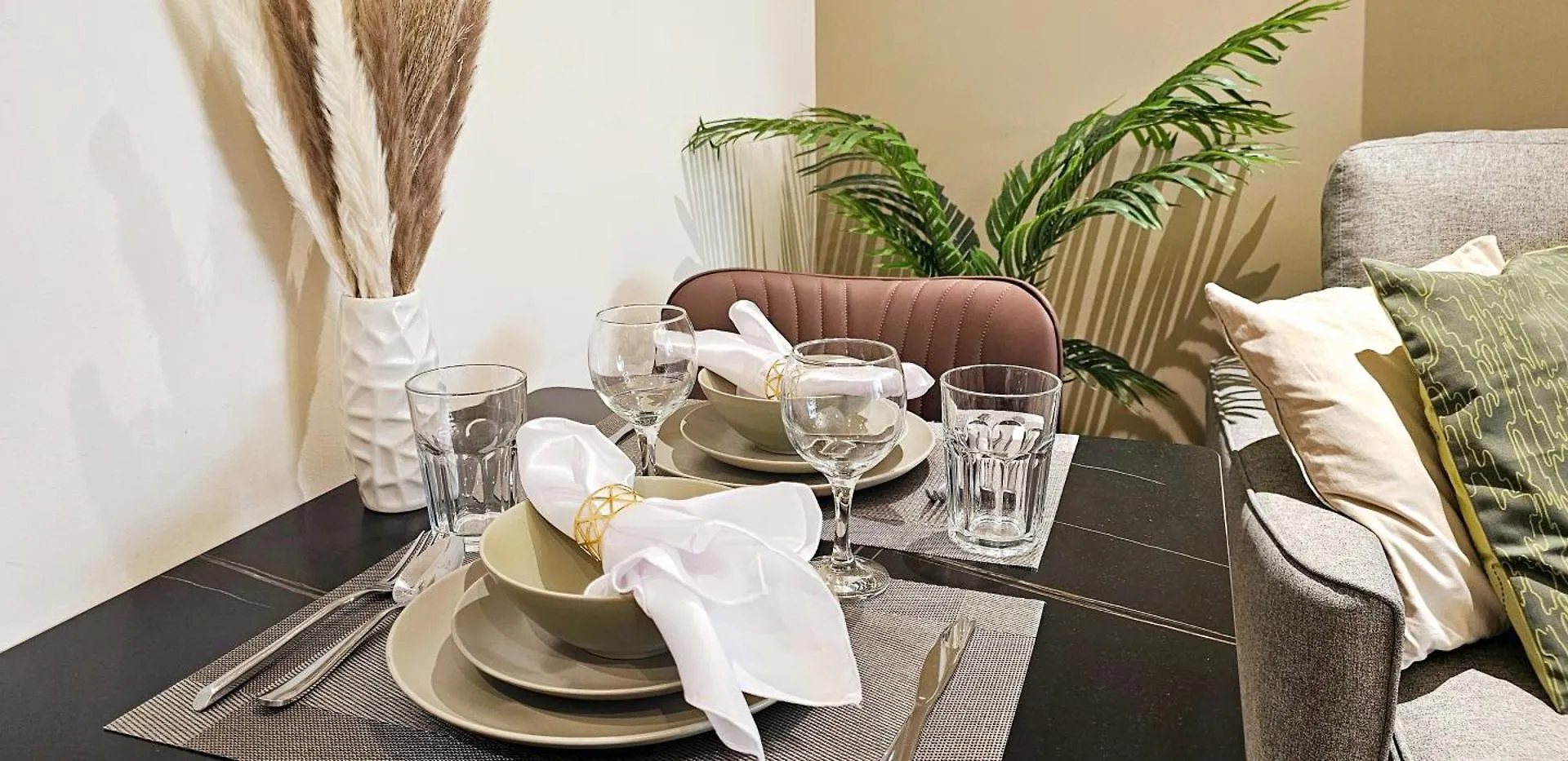 Exquisite Burj View Elite Residence Downtown Dubai