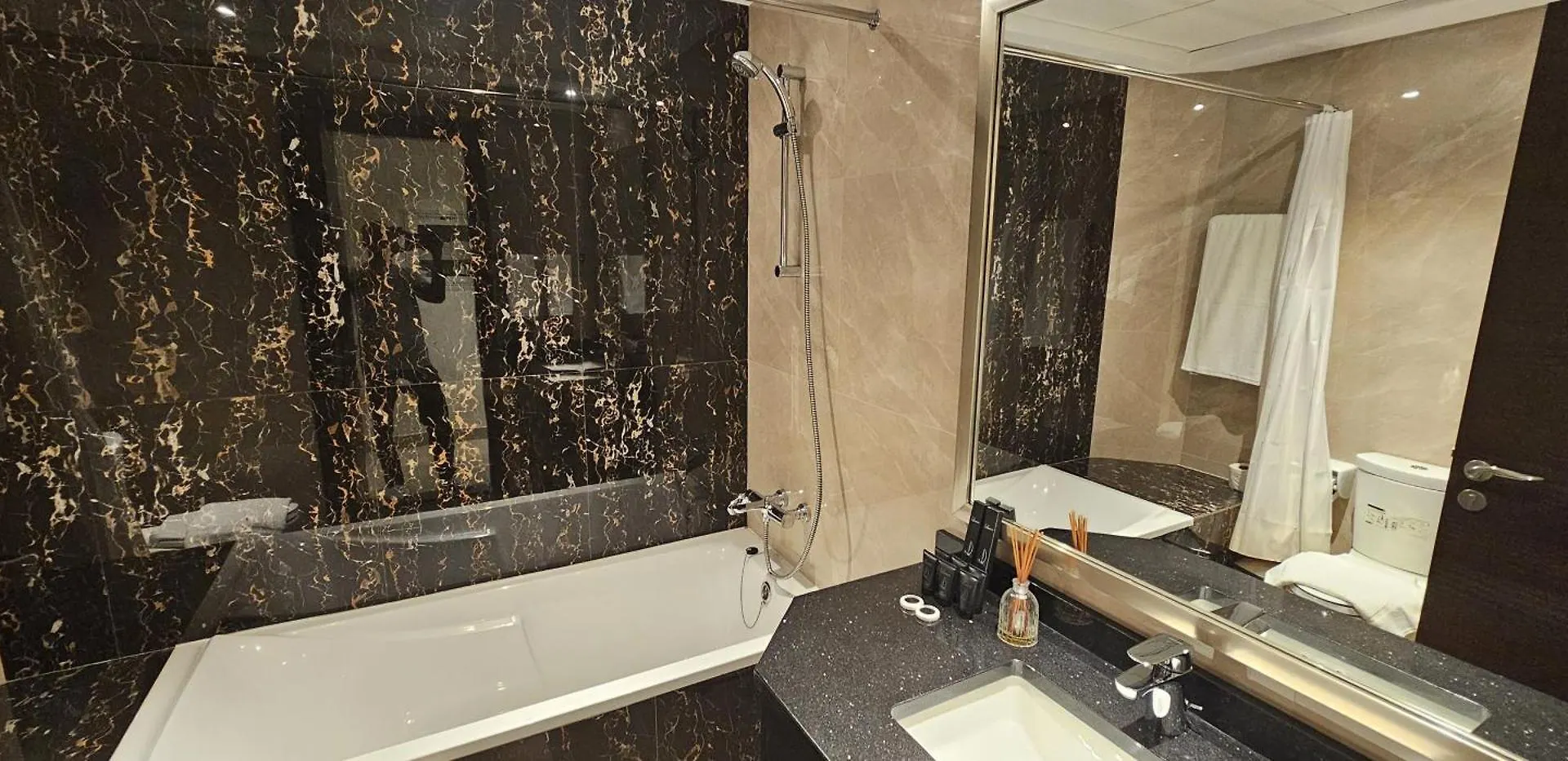 Exquisite Burj View Elite Residence Downtown Dubai 0*,